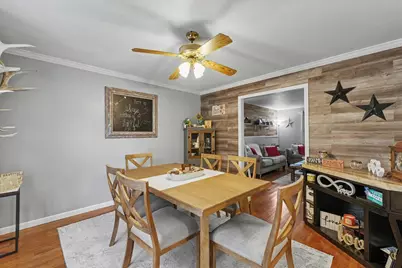 300 Gainesborough Court, Monticello, IL 61856 - Photo 14