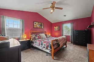 300 Gainesborough Ct, Monticello, IL 61856 - Photo 28
