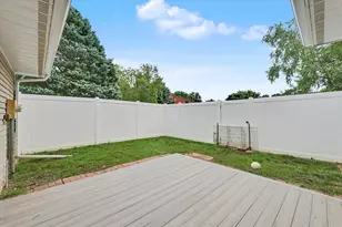 300 Gainesborough Ct, Monticello, IL 61856 - Photo 42
