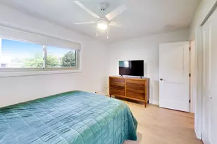 301 Lance Dr, Des Plaines, IL 60016 - Photo 22