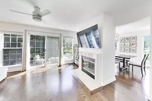 621 Citadel Dr, Westmont, IL 60559 - Photo 14