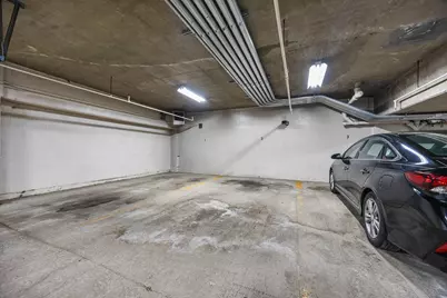 5400 Walnut Avenue #410, Downers Grove, IL 60515 - Photo 18