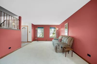 20547 S Frankfort Square Road, Frankfort, IL 60423 - Photo 4