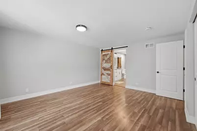 1996 Holbrook Lane, Hoffman Estates, IL 60194 - Photo 16