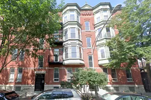 1344 N North Park Avenue, Chicago, IL 60610 - Photo 1