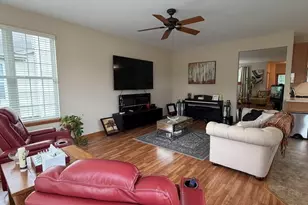 21226 Lily Lake Ln, Crest Hill, IL 60403 - Photo 6