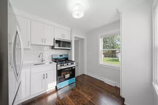 3606 Madison St, Bellwood, IL 60104 - Photo 6