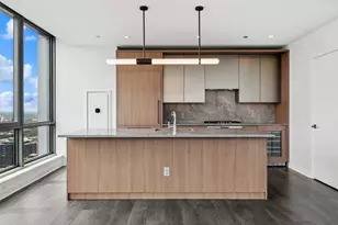 164 N Peoria St, Chicago, IL 60607 - Photo 4