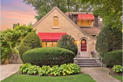 411 N Belmont Avenue, Arlington Heights, IL 60004 - Photo 2