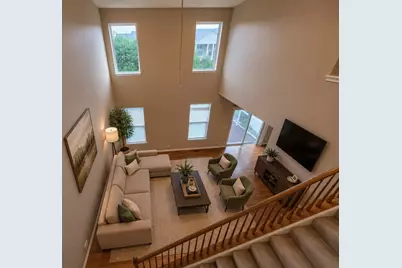 978 Oak Ridge Boulevard, Elgin, IL 60120 - Photo 4