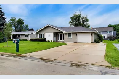 1430 Sequoia Lane, Darien, IL 60561 - Photo 4