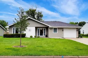 1430 Sequoia Ln, Darien, IL 60561 - Photo 1