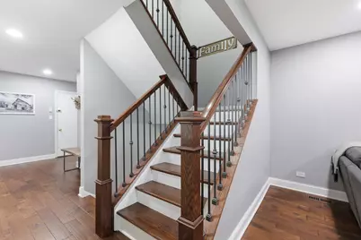 1492 Circle Court, Elk Grove Village, IL 60007 - Photo 14
