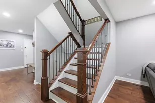 1492 Circle Ct, Elk Grove Village, IL 60007 - Photo 14