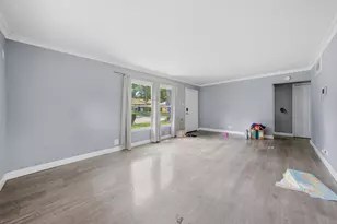 431 Neosho St, Park Forest, IL 60466 - Photo 10