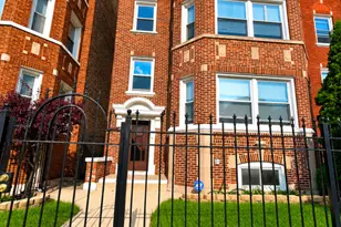7821 S Winchester Ave, Chicago, IL 60620 - Photo 2