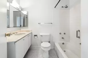 5415 N Sheridan Rd, Chicago, IL 60640 - Photo 12