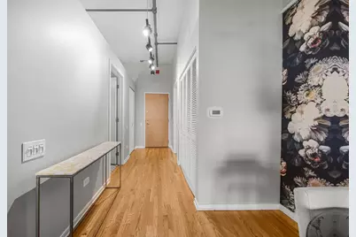 900 N Kingsbury Street #1112, Chicago, IL 60610 - Photo 4