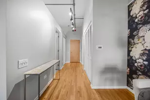 900 N Kingsbury St, Chicago, IL 60610 - Photo 4