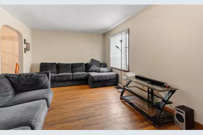 895 N 5th Avenue, Kankakee, IL 60901 - Photo 2