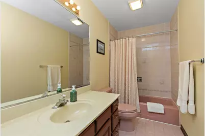 2701 Crystal Way, Crystal Lake, IL 60012 - Photo 22