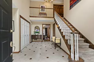 2701 Crystal Way, Crystal Lake, IL 60012 - Photo 2