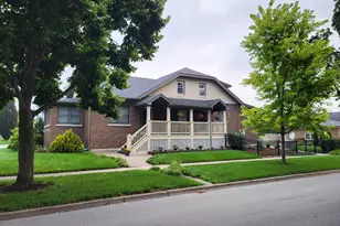 345 N Addison Ave, Elmhurst, IL 60126 - Photo 2