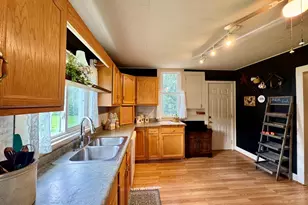 503 NE 3rd St, Aledo, IL 61231 - Photo 10