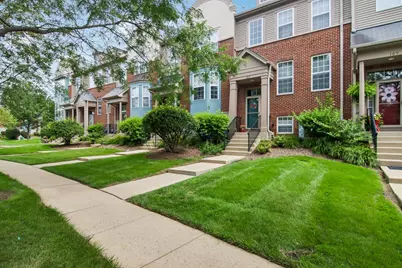 105 Station Park Circle, Grayslake, IL 60030 - Photo 30