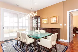 4953 Oakton St, Skokie, IL 60077 - Photo 8