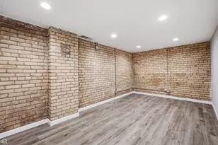1742 N Mozart St, Chicago, IL 60647 - Photo 8