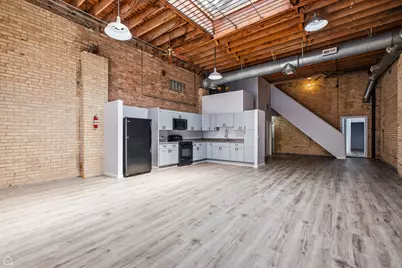 1742 N Mozart Street, Chicago, IL 60647 - Photo 4