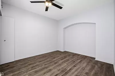 1742 N Mozart Street, Chicago, IL 60647 - Photo 10
