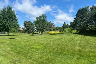 2000 Chestnut Ave, Glenview, IL 60025 - Photo 22