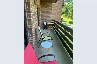 2000 Chestnut Avenue #207, Glenview, IL 60025 - Photo 20