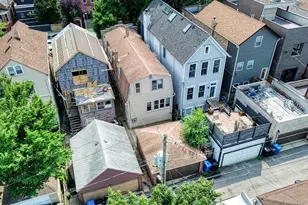 2026 W Cortland St, Chicago, IL 60647 - Photo 26