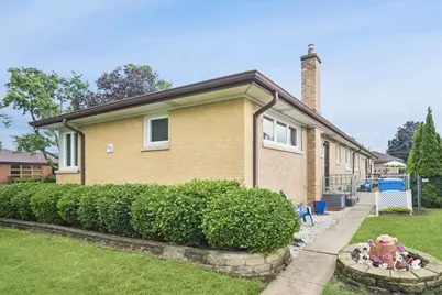 8231 W Berwyn Avenue, Chicago, IL 60656 - Photo 28