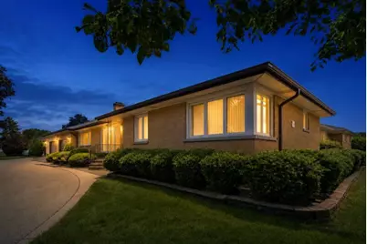 8231 W Berwyn Avenue, Chicago, IL 60656 - Photo 34