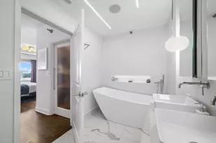 4350 N Broadway St, Chicago, IL 60613 - Photo 30