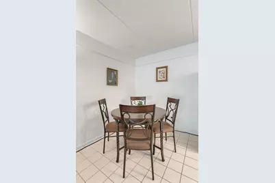 512 Redondo Drive #110, Downers Grove, IL 60516 - Photo 6