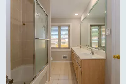 5639 N Manor Lane, Norwood Park, IL 60631 - Photo 18