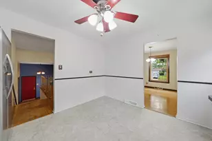 1025 Belair Dr, Darien, IL 60561 - Photo 10