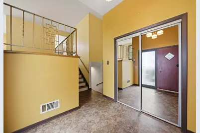 1025 Belair Drive, Darien, IL 60561 - Photo 6