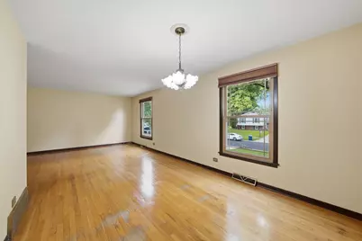 1025 Belair Drive, Darien, IL 60561 - Photo 8