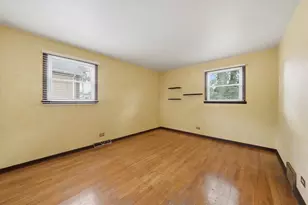 1025 Belair Dr, Darien, IL 60561 - Photo 28