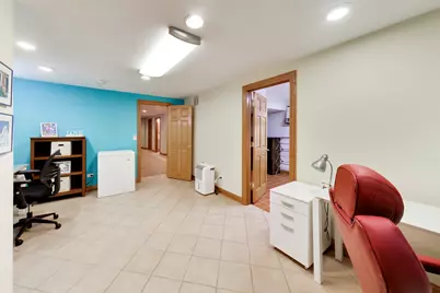 5837 N Virginia Avenue, Chicago, IL 60659 - Photo 34