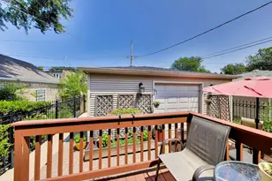 5837 N Virginia Ave, Chicago, IL 60659 - Photo 36