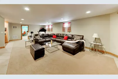 5837 N Virginia Avenue, Chicago, IL 60659 - Photo 30