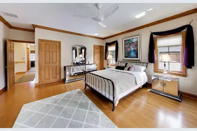 5837 N Virginia Avenue, Chicago, IL 60659 - Photo 18