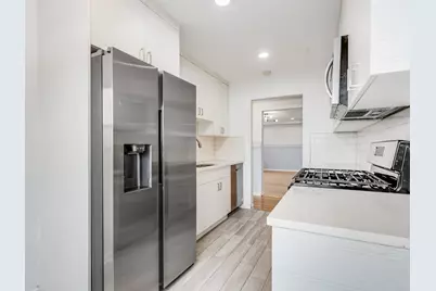 415 S Maple Avenue #202, Oak Park, IL 60302 - Photo 10